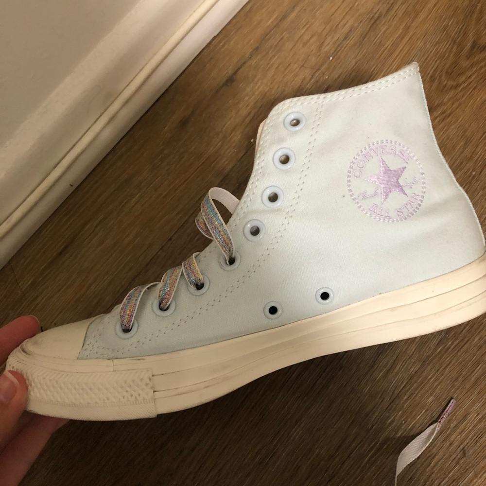 Mint green converse